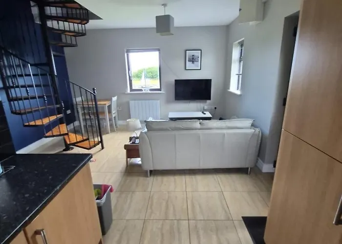 Beachwood In Spiddal *